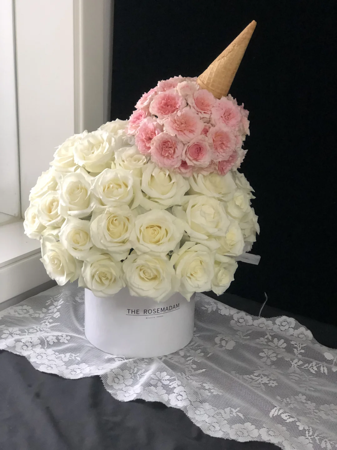 冰淇淋抱抱桶