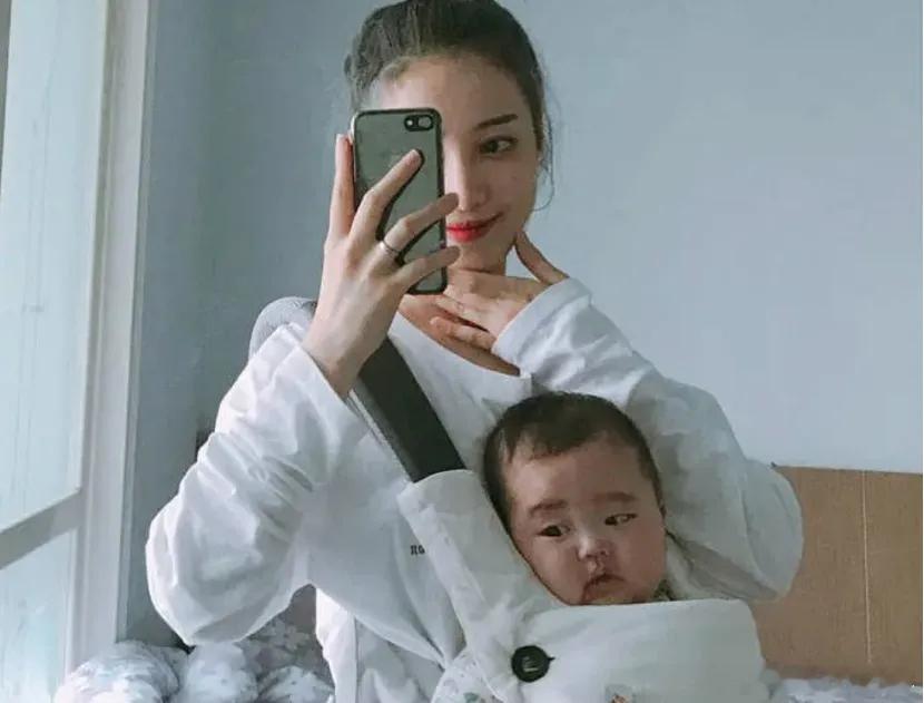 韩综《我们离婚了》三对离婚夫妇中，最让人惋惜的是崔烤肉和柳荷叶。字幕组管这个漂亮