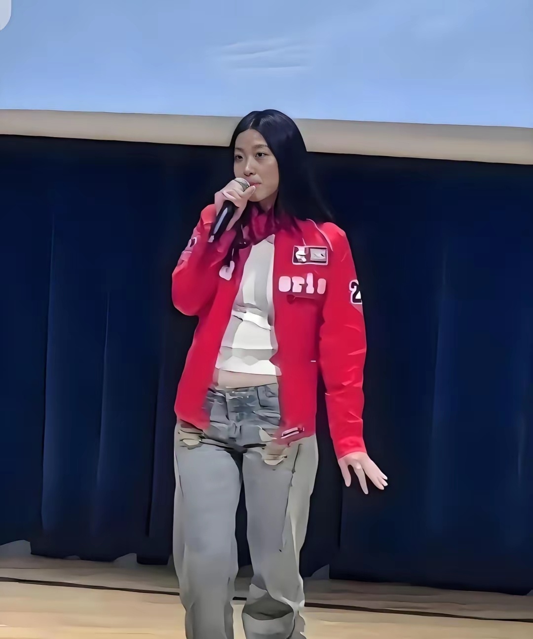 陈奕迅闺女出道啦，有股刘亦菲那味儿。