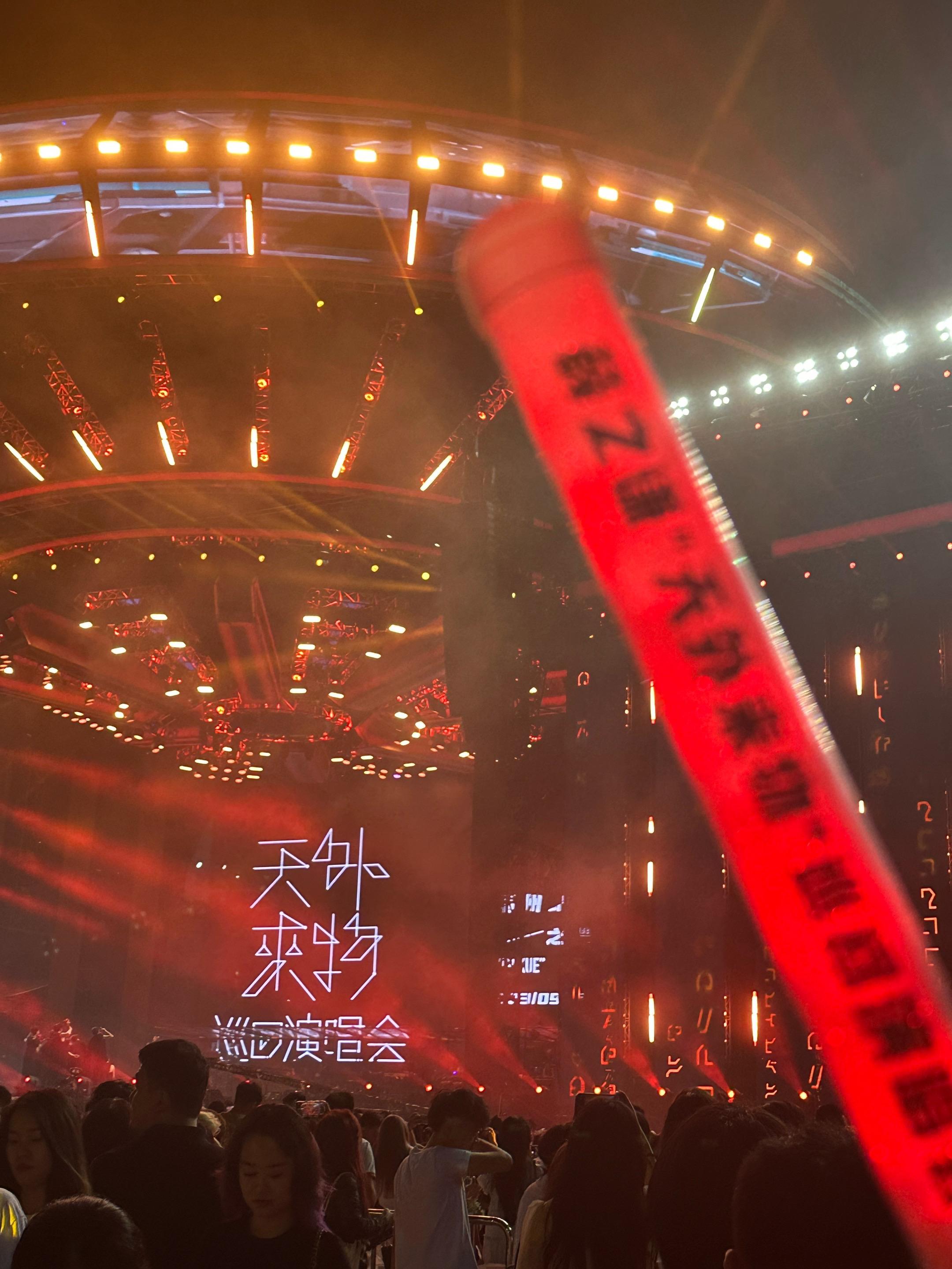 执念不变  深藏心底   不可言喻  是为顽疾。