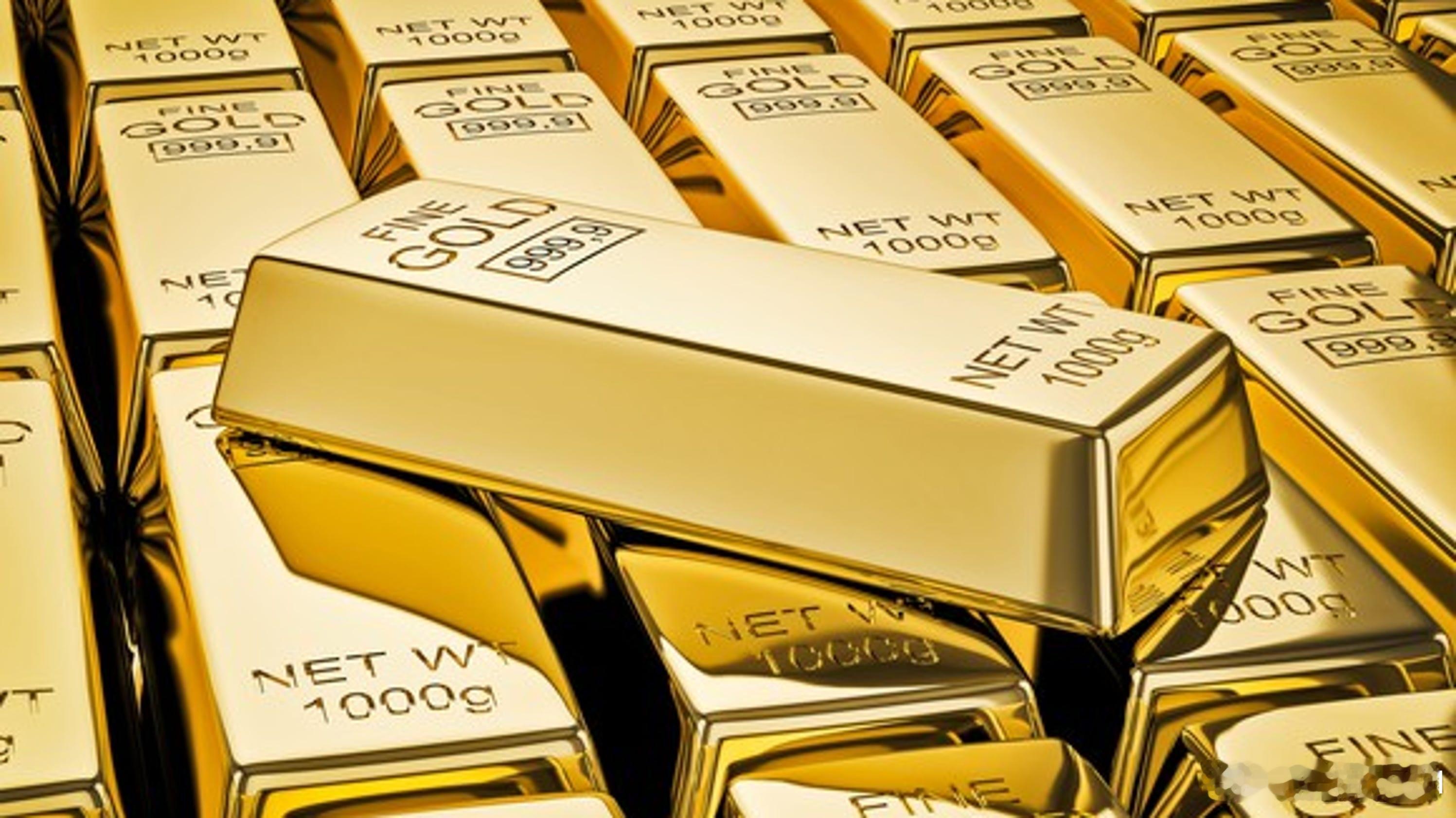 黄金为啥天天上热搜现在的黄金是捅了热搜窝吧？打开手机全是它的消息，连小区阿姨聊天