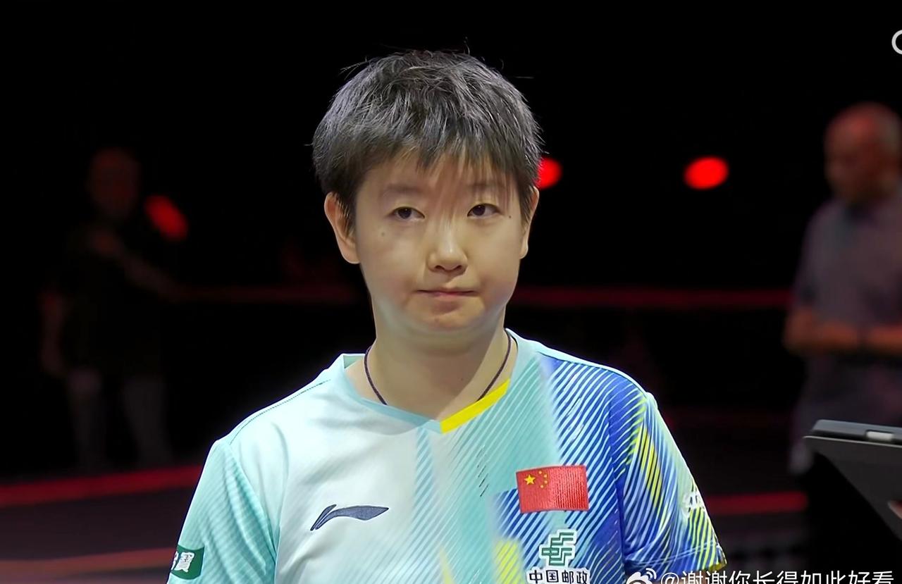 小莎这个萌 亲一口不过分吧