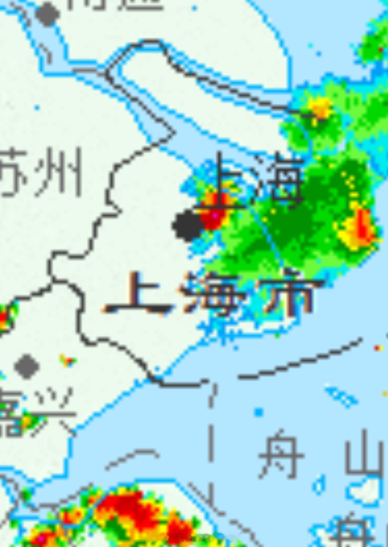 上海暴雨 今天下午，上海浦东北部部分地区已开始出现强对流天气，原地起红波（夹杂紫