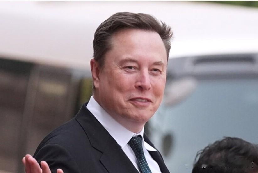 埃隆・马斯克即将成为世界上首个万亿富翁。本周五，SpaceX 公司进行 IPO，