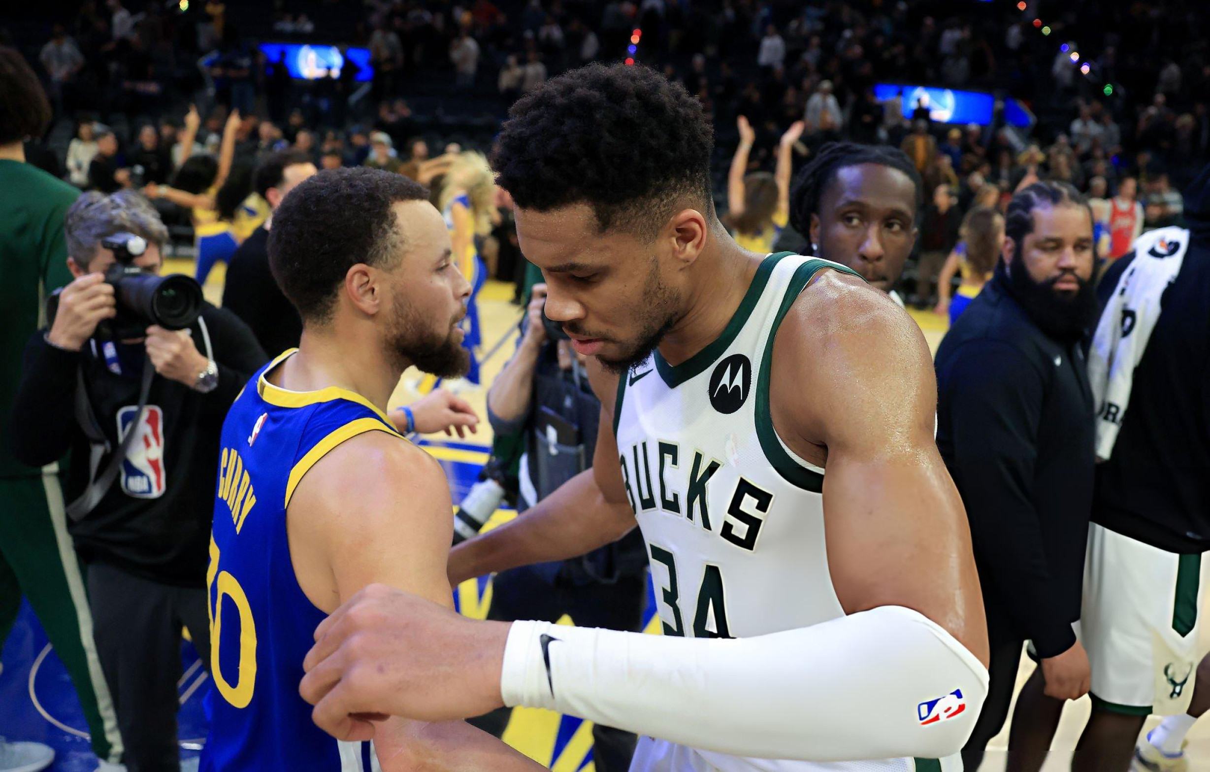 别雷声大雨点小勇士准备梭哈字母哥