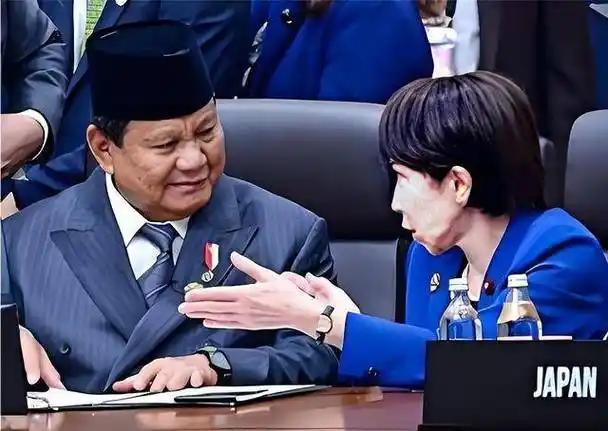 近日，印度尼西亚又发生海啸了，这一次可不是2004年的那一次，2004年印尼发生