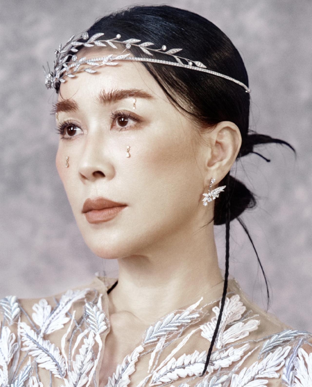 哎我去！那英一天太逗了，怕是谐星来的吧，南京演唱会唱《山不转水转》居然忘词了！