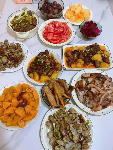 婆婆说大姑姐夫要出差，大姑姐要带孩子回家住一段时间，告诉我以后多准备两个人的饭，