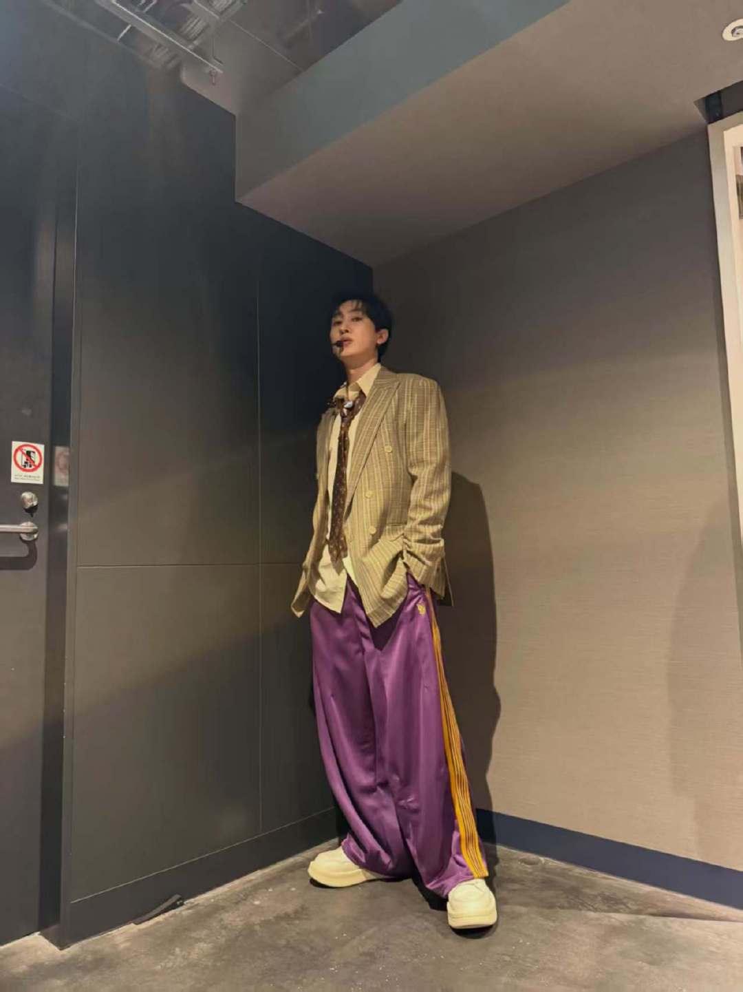 李赫宰ins更新后台照李赫宰ins更新照片李赫宰ins更新 