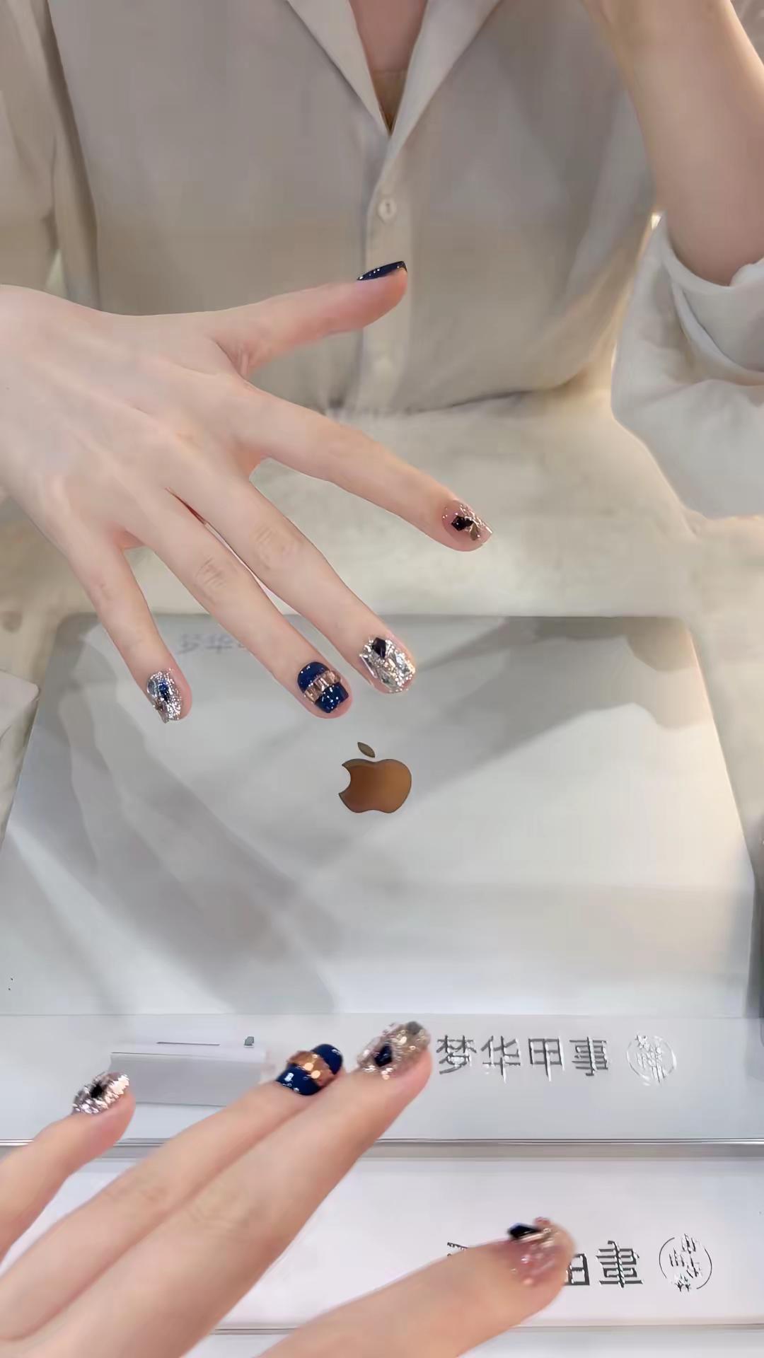 美甲