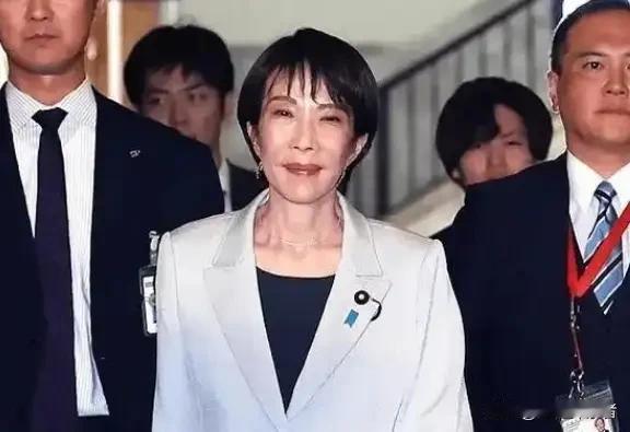 中国驻日大使馆最近简直是被“贴脸开大”，欺人太甚！

从3月5日收到前军警组织的