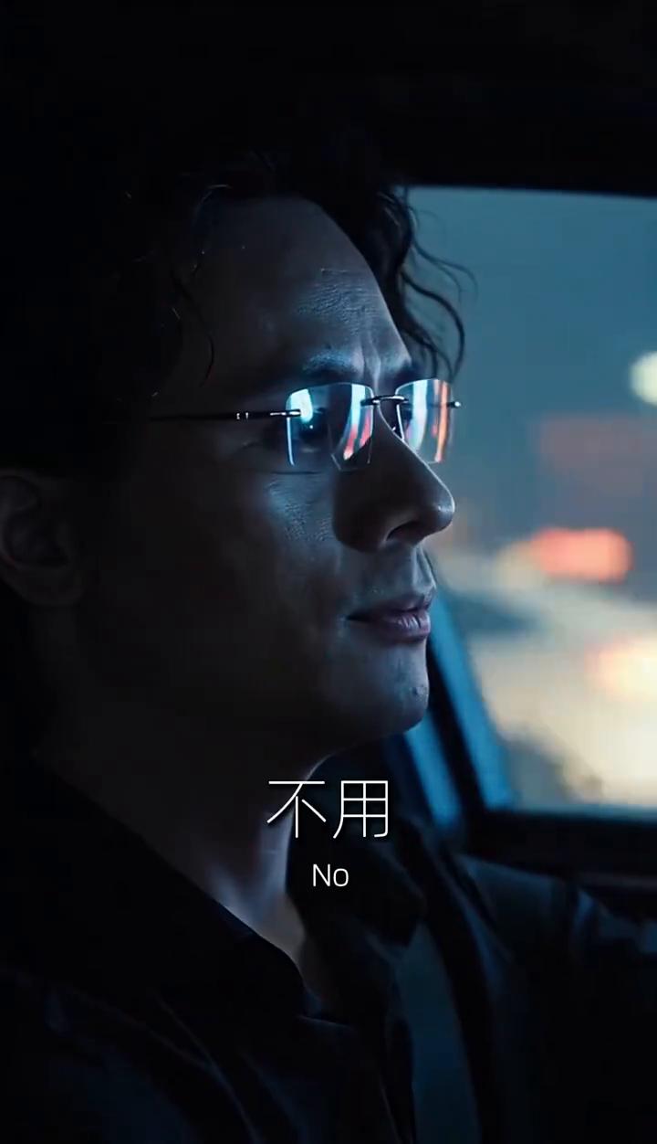 别人背后怎么说你要在意吗？不用。为什么？不重要的人没资格影响你。做人不用讨好所有