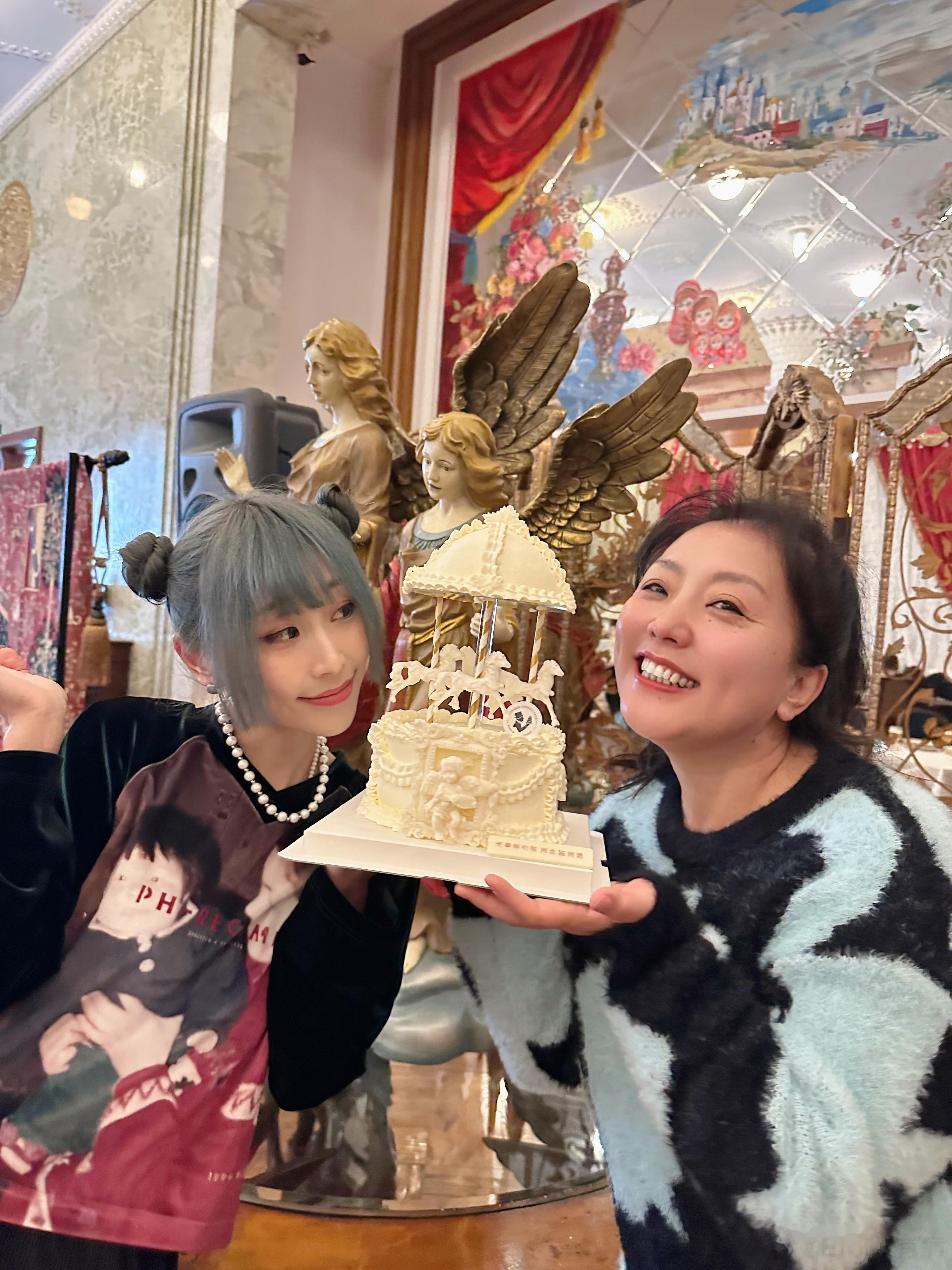 🎂ʜᵅᵖᵖᵞʙⁱʳᵗᑋᵈᵃᵞ to MOM👩🏻❤️❤️❤️❤️❤️❤️❤️