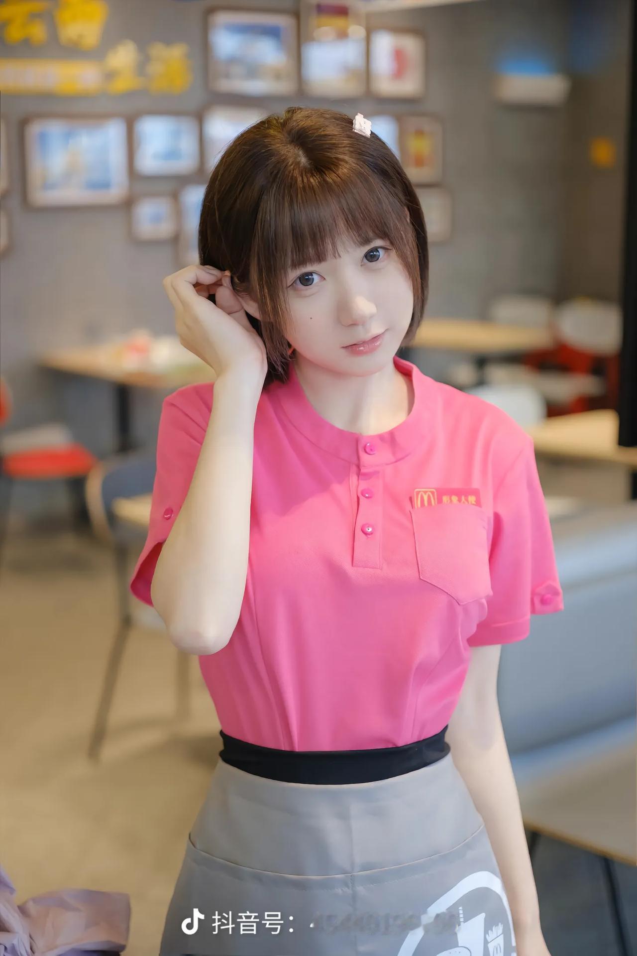 粉色如何穿出高级感?