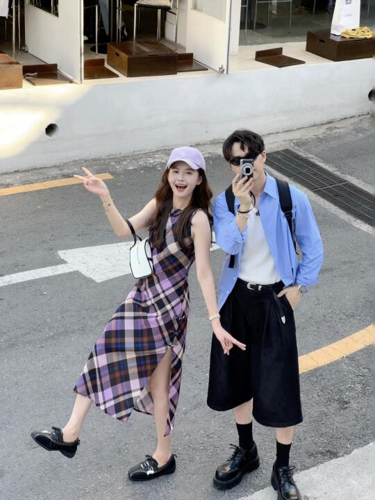 💜💜穿着心爱的裙子，在汉南洞走了一整天