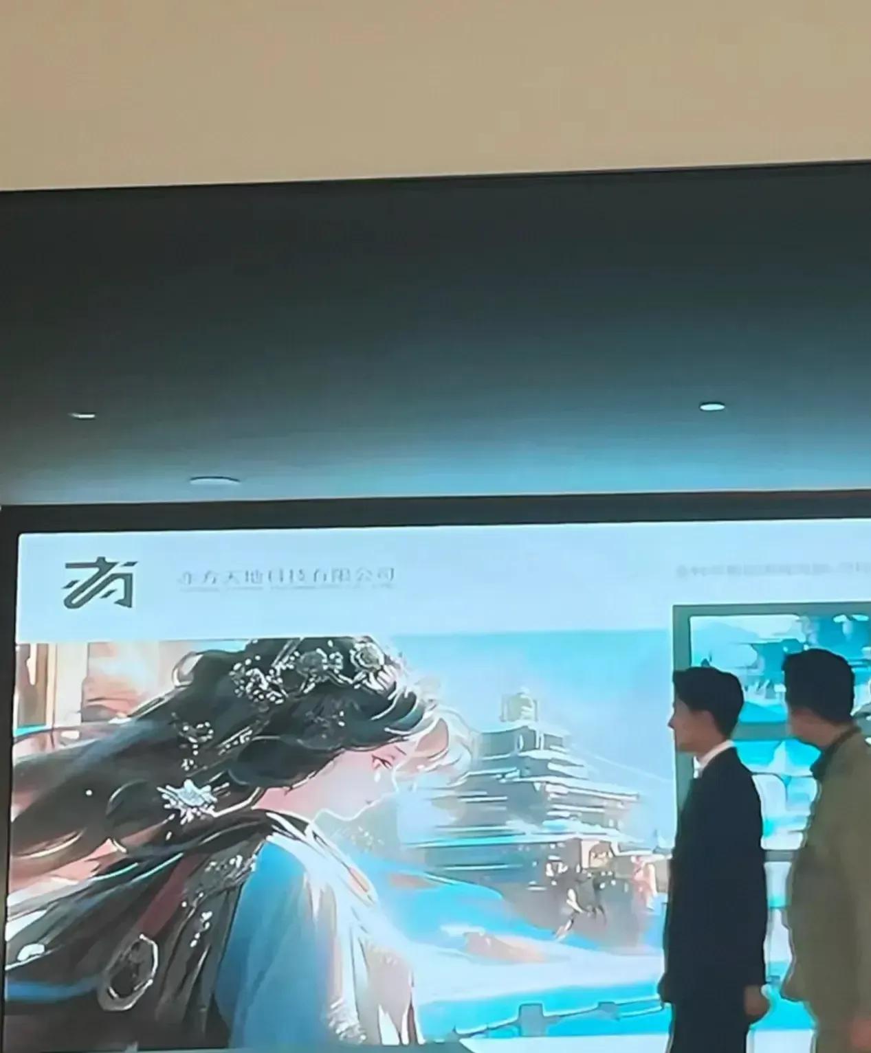 看过《玫瑰的故事》后，很多网友都在骂方协文，骂他心机重，控制欲强，人品差，疑神疑