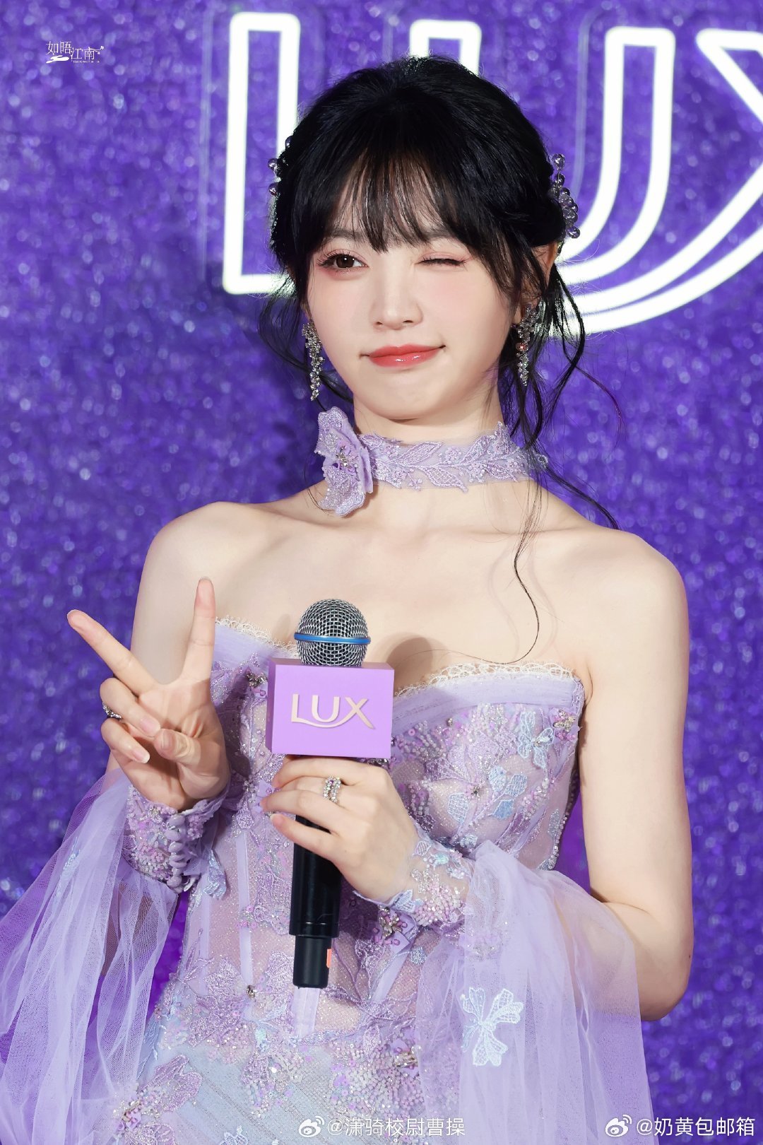 田曦薇芭比脸金刚身大力美少女从来不是白说的 