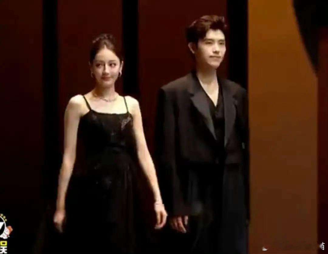 迪丽热巴和陈飞宇真的很有cp感 ​​​