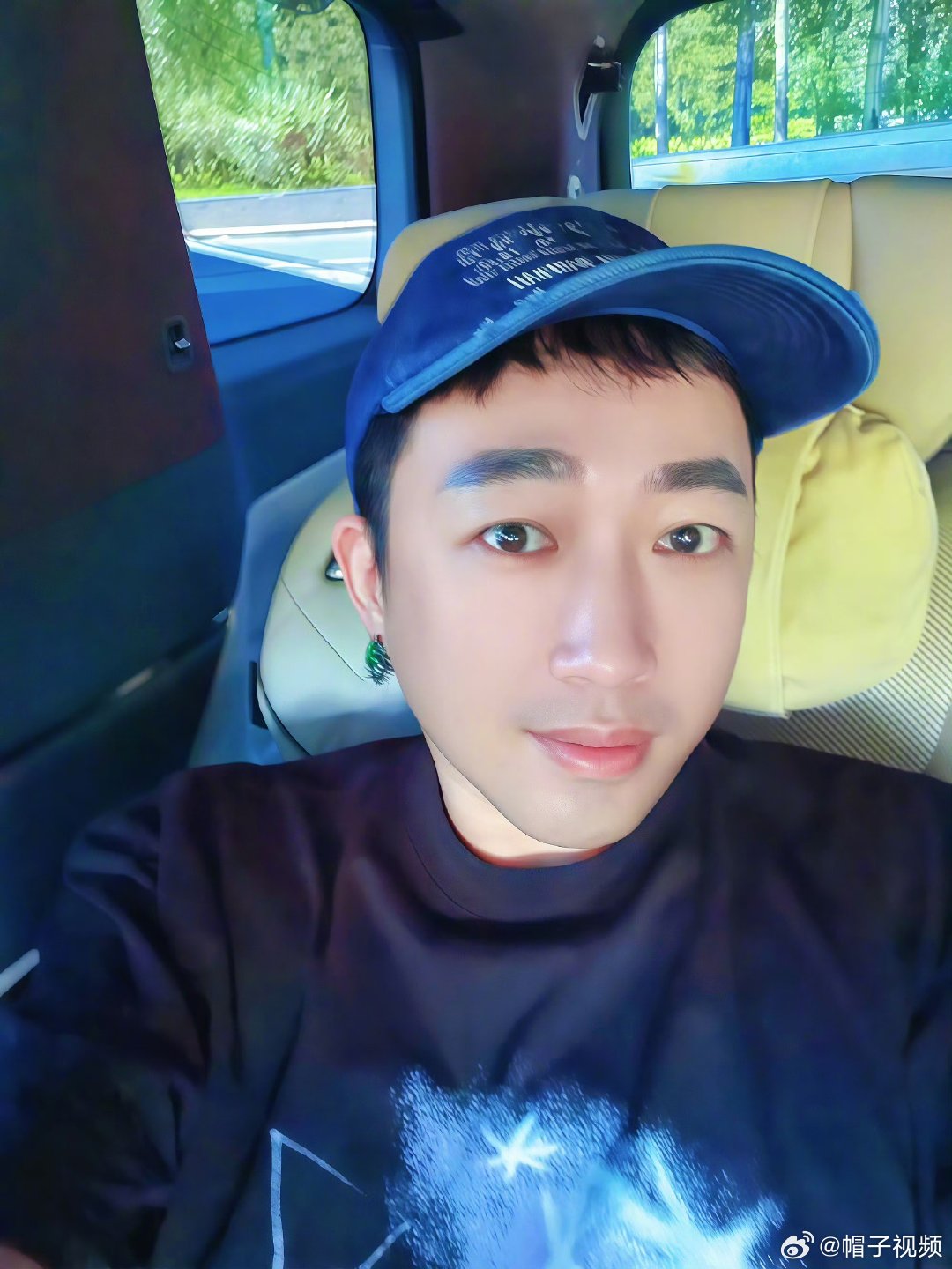于正回应许凯是不是到期不续了于正称许凯续很久了 于正回应许凯是不是到期不续了，看