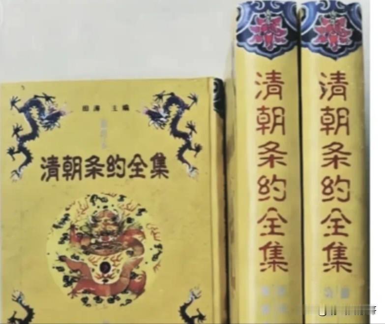 以前的历史，都可以用功过是非来点评，也许唯独清朝不行。如果这段时间“吃瓜蒙主”扒