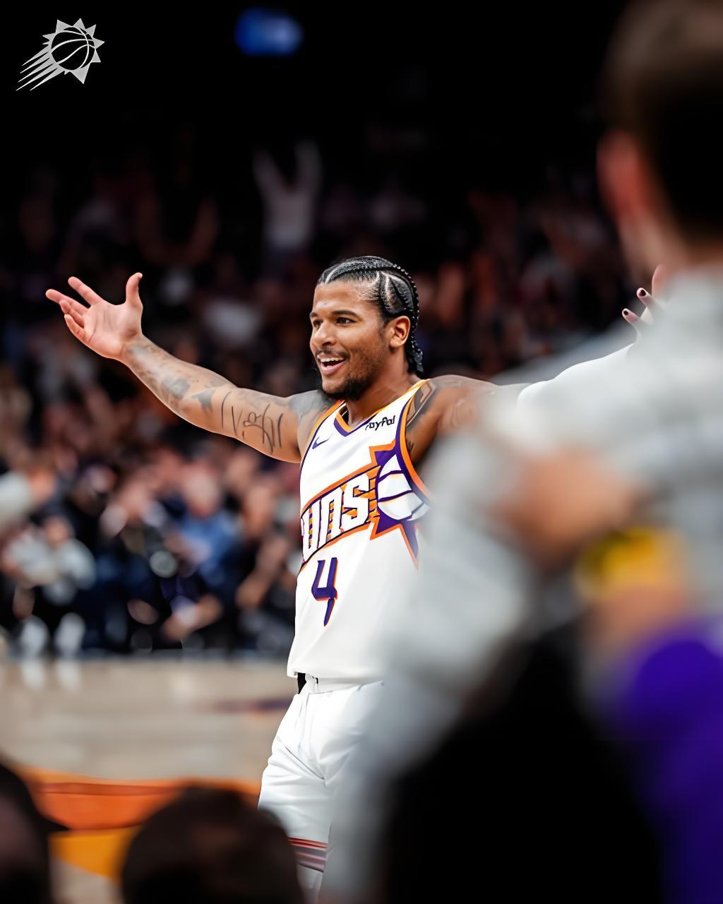 联盟一纸罚单撤销，狄龙逃过禁赛，这一夜菲尼克斯彻底沸腾了！

放眼整个赛季太阳逢