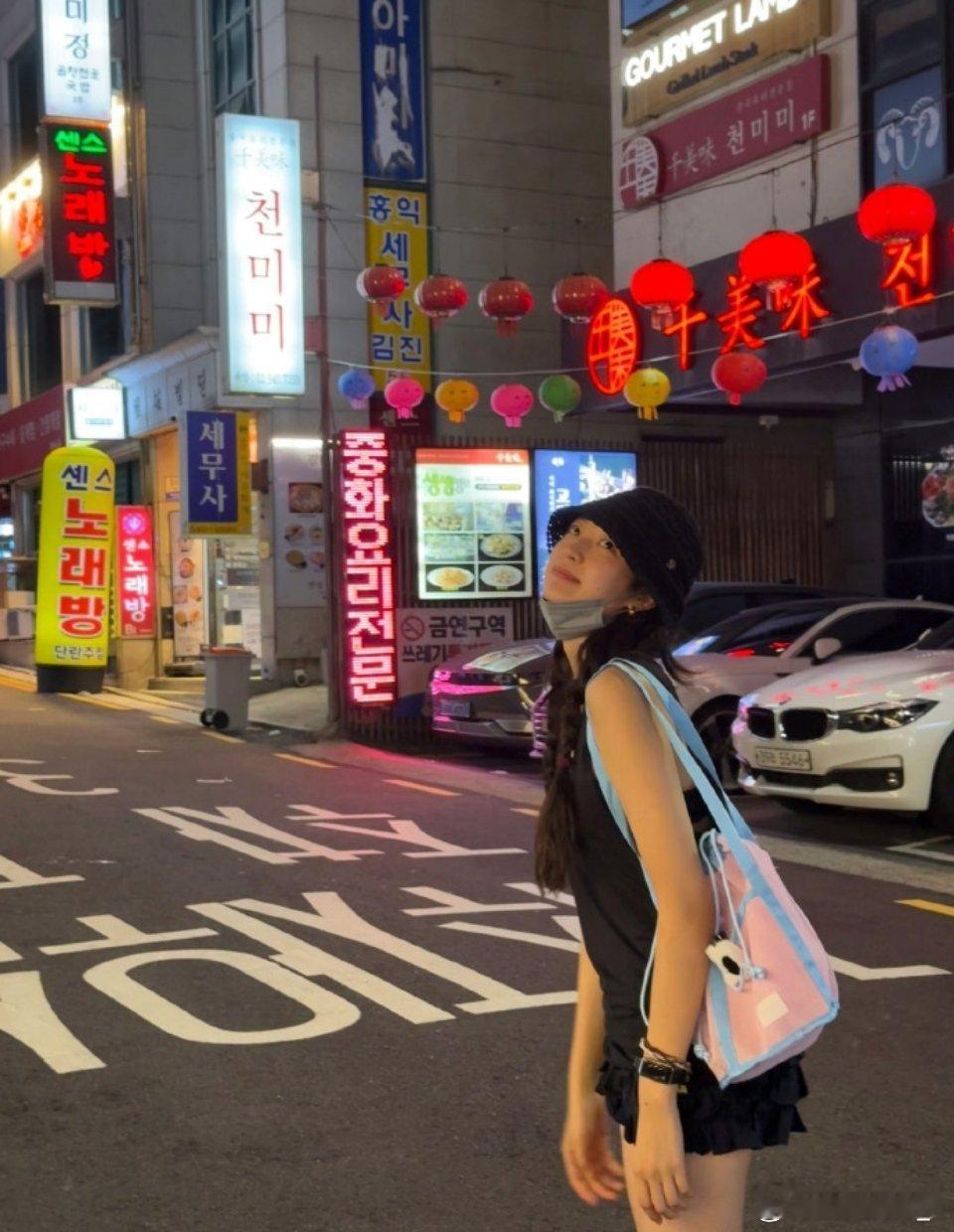 来看娱乐孙千韩剧女主即视感 孙千清冷的气质加上精致的五官，韩剧女主角感扑面而来，