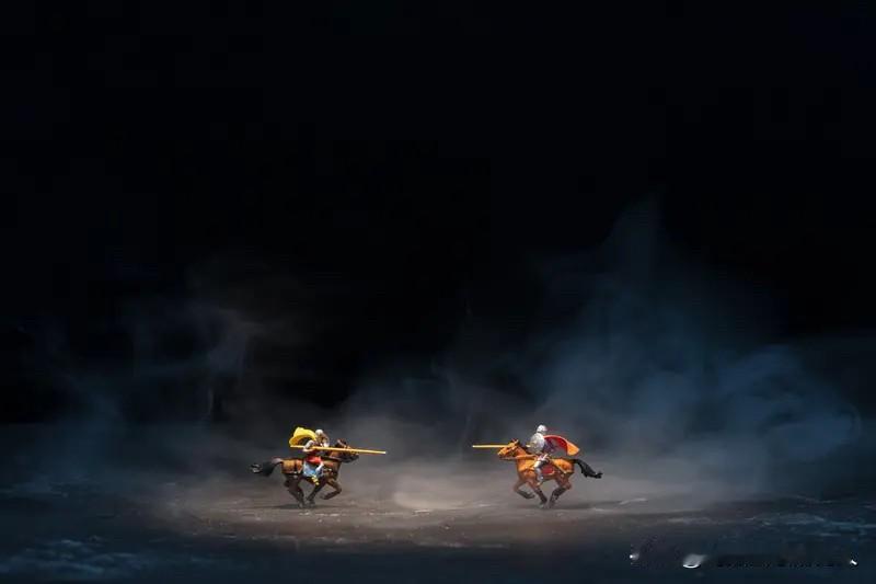 尼克斯过不过骑士这关还是未知数
你以为骑士是纸糊的球队，能进入分区决赛的球队实力