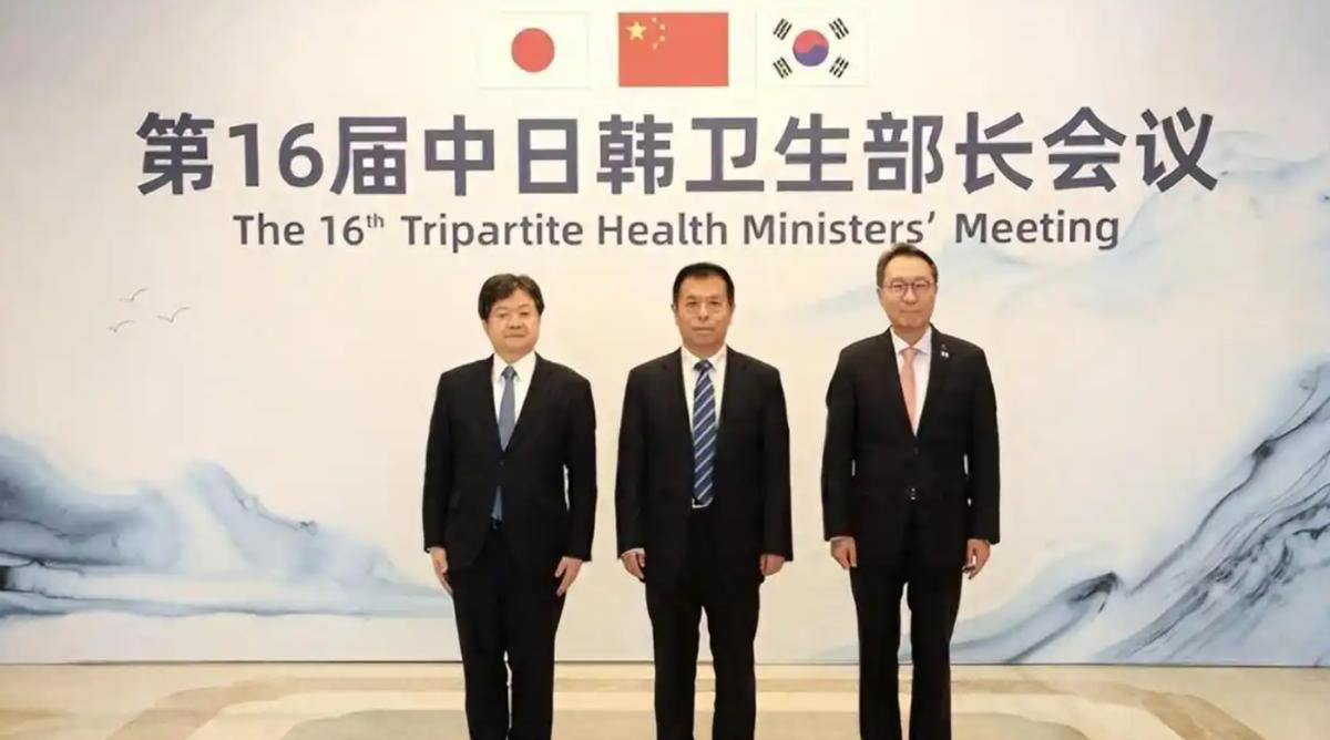 中日韩达成联合声明，截止日期将至，日本提出新要求，日民众叹息
中日韩三国难得地坐