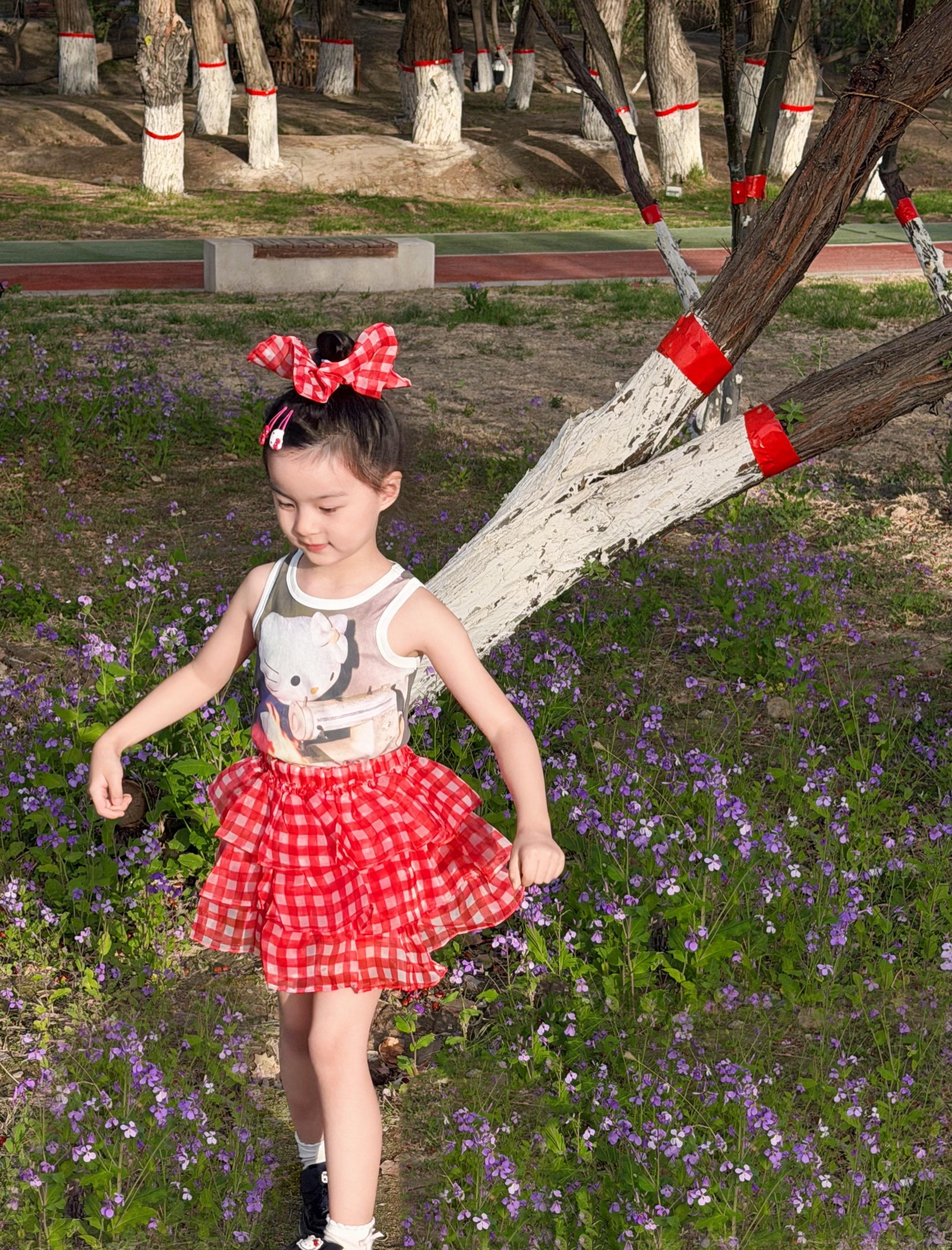❤️。夏天的小裙子也太好看了吧！！！ 🎈🎈🎈  👧🏻