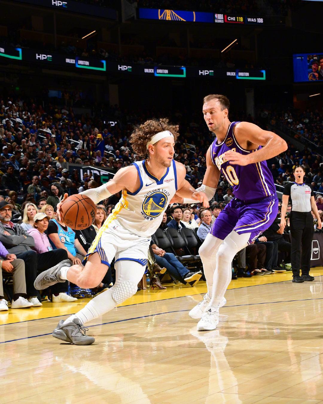 波奇姆斯基17分，1篮板，1助攻。湖人vs勇士