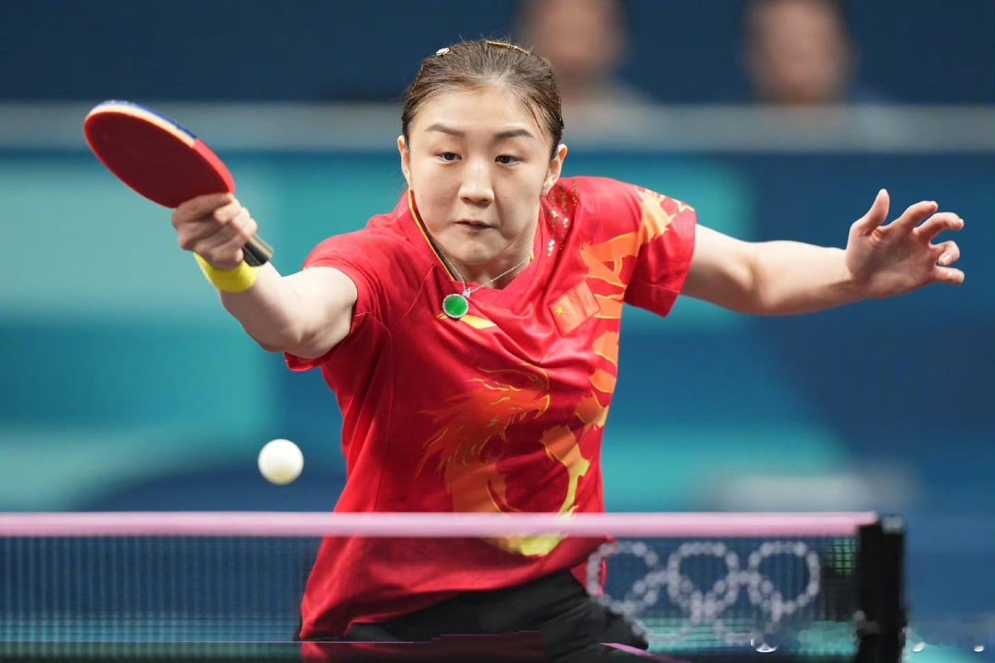 #陈梦vs申裕斌#挺喜欢陈梦的沉稳，不骄不躁，每个对手都很强大，除了实力，赛场上