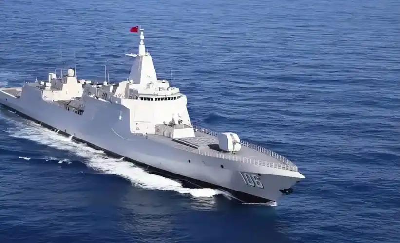 240垂发开道，400公里雷达全开，中国三批舰艇齐聚日本家门口..
 
2026