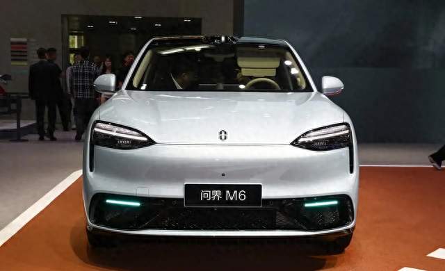 问界M6纯电四个版本，22.98万入门款到底能不能买？逐档拆解