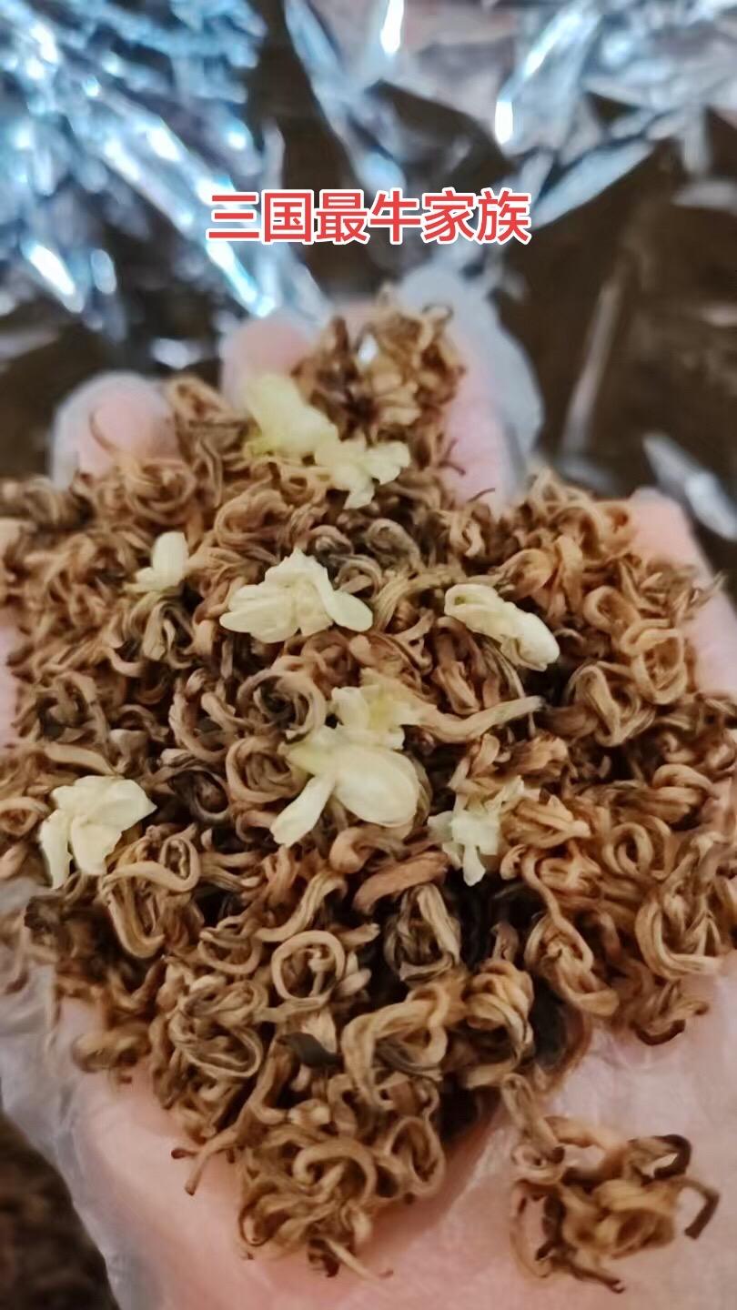 三国时期最牛家族 提起三国的最牛家族，不是曹家，刘家，孙家。而是诸葛家...