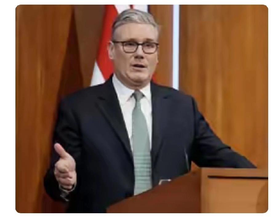 美国不希望斯塔默当英国首相，和他与中国走得近脱不了干系。访华前夕，斯塔默就强调不