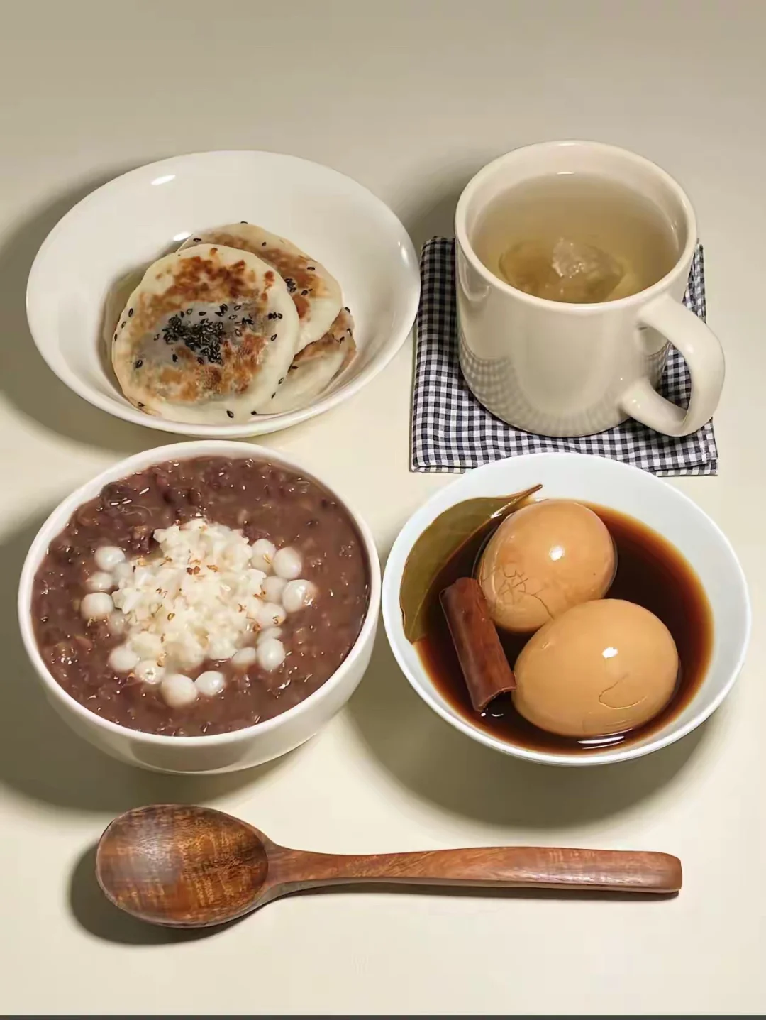 当一个人每天只剩下4个小时的时间可以洗脸刷牙走路，上厕所和吃三餐，而辛...