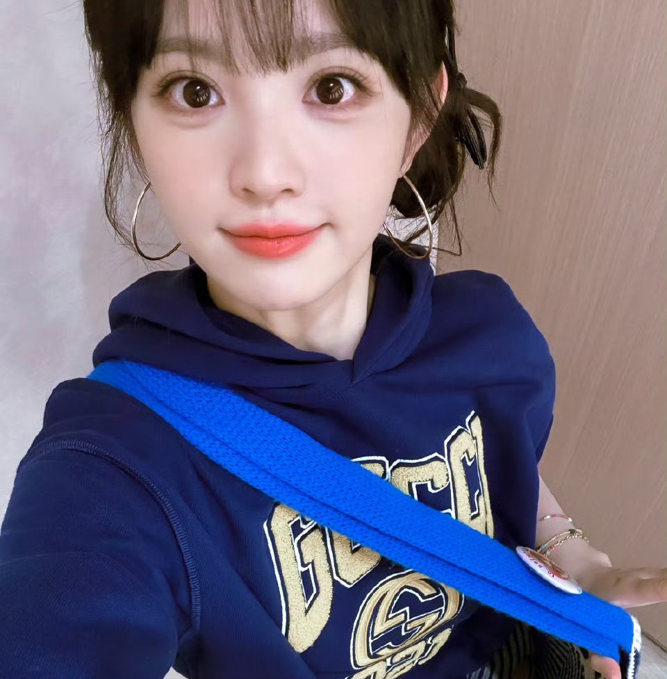 田曦薇~~田曦薇田曦薇