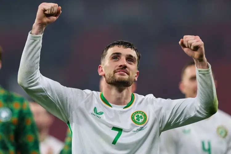 1月国际比赛日世预赛欧洲区赛场，爱尔兰23岁前锋帕洛特上演封神时刻！两场赛事独揽