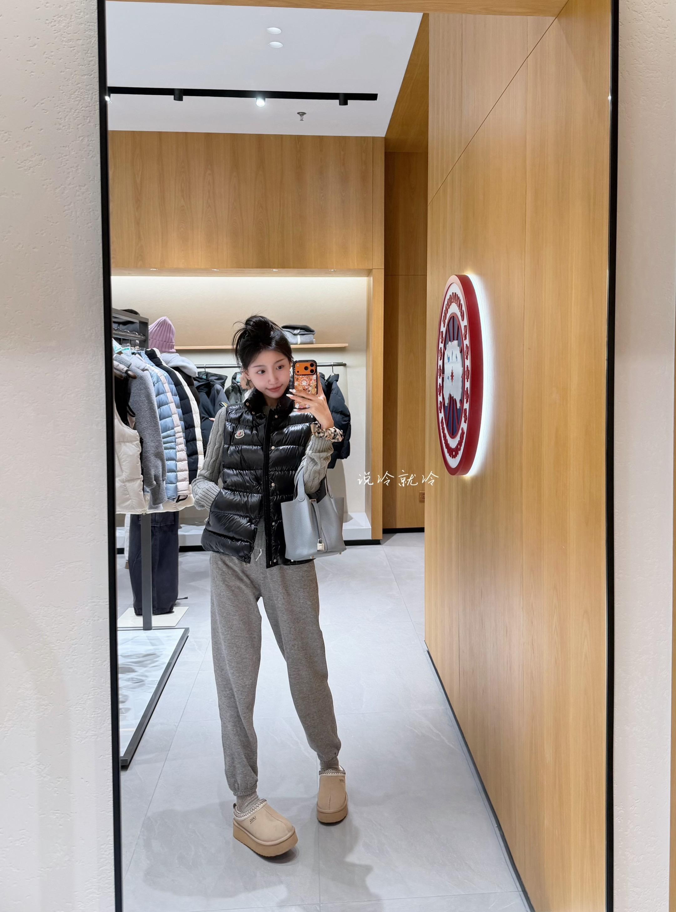 天冷加衣 好好生活。