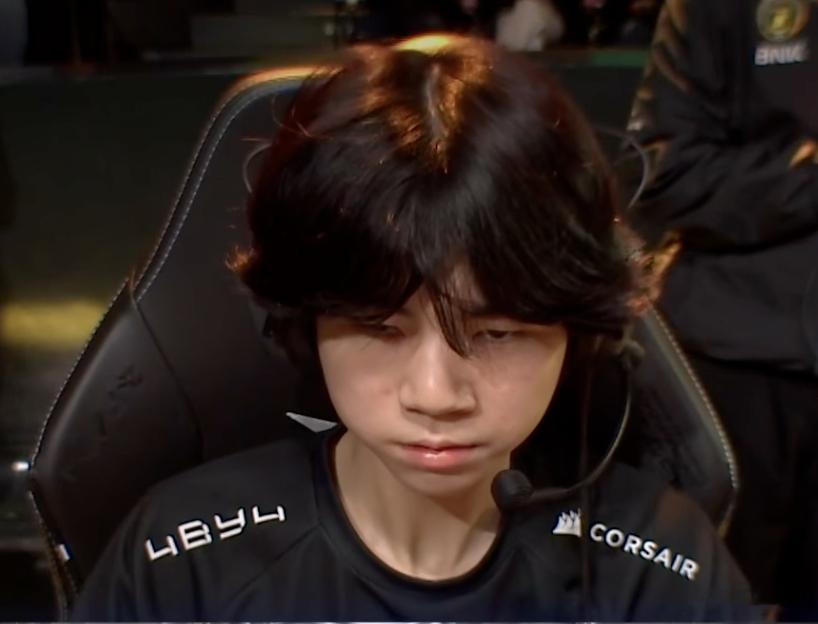 志宣欧尼发的Diable🍍简直一模一样2026lckbfx爆冷击败t1英雄联盟