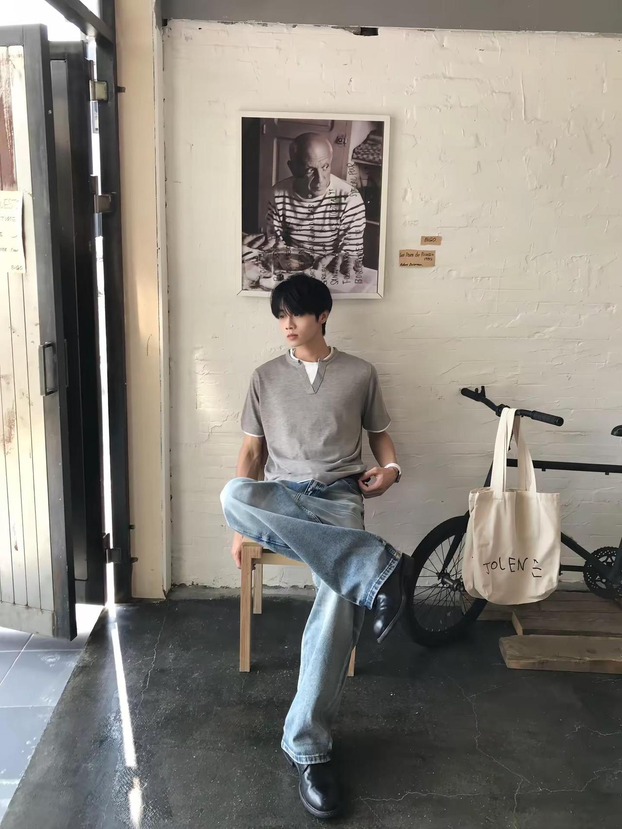 那段时间过的轻松又无虑.夏季男友风穿搭 男大ootd 慵懒vibe
