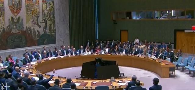 11国一致赞成也没用，北京果断出手告诉海湾各国：美国在中方不足挂齿！

联合国安