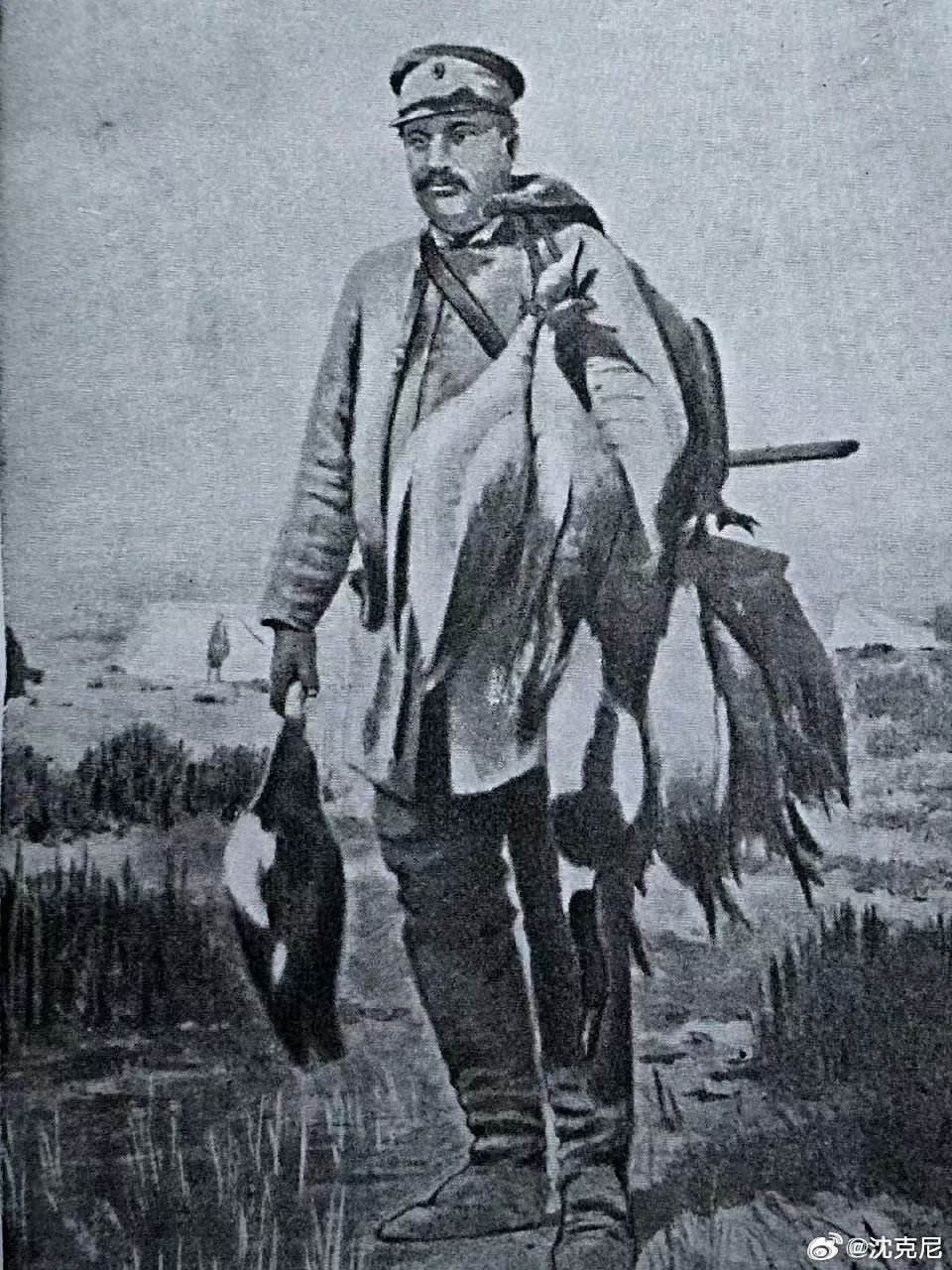 百余年前，俄国“探险家”普尔热瓦尔斯基将军曾四次来中国(图1、2、3)，他每到一