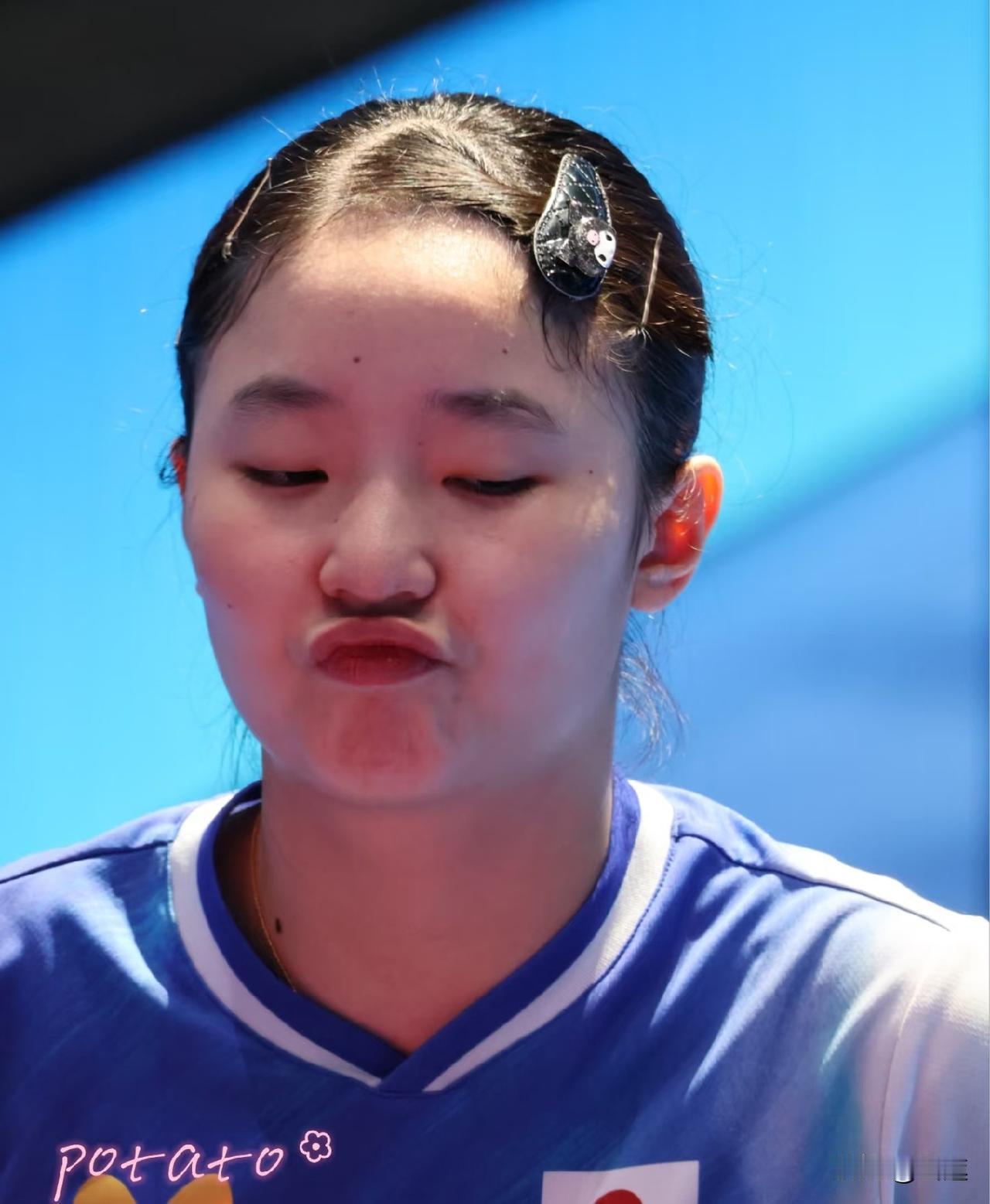 张本美和彻底破防了！！

没想到在刚刚卢布雅尔那站的女单半决赛上，自己的女双搭档