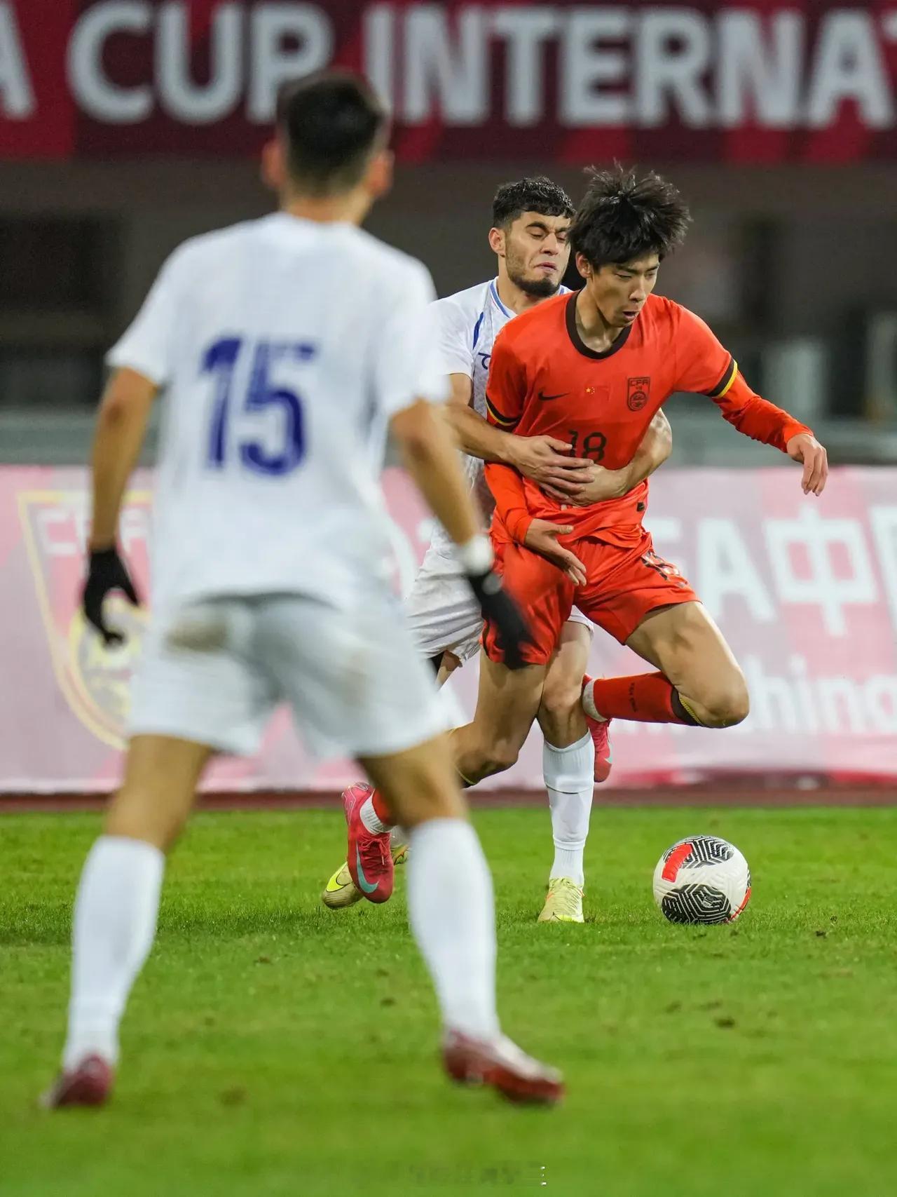 国足U23碰乌兹别克斯坦，这仗不好打！对手四届U23亚洲杯三进决赛+一冠，亚洲青