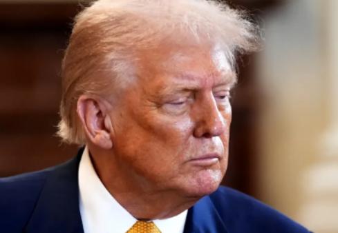 情况不太妙，美国发出最严厉警告！美国两位总统先后发声，这情况似乎预示着有大事发生