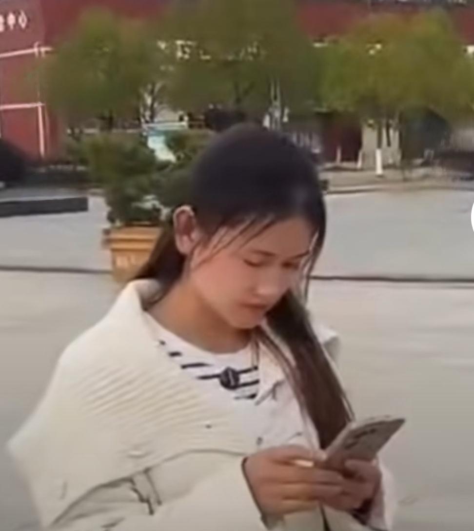 米米为何毅然决然要回家？

近日，米米态度坚决地中断了原定为期40天的“看人家之