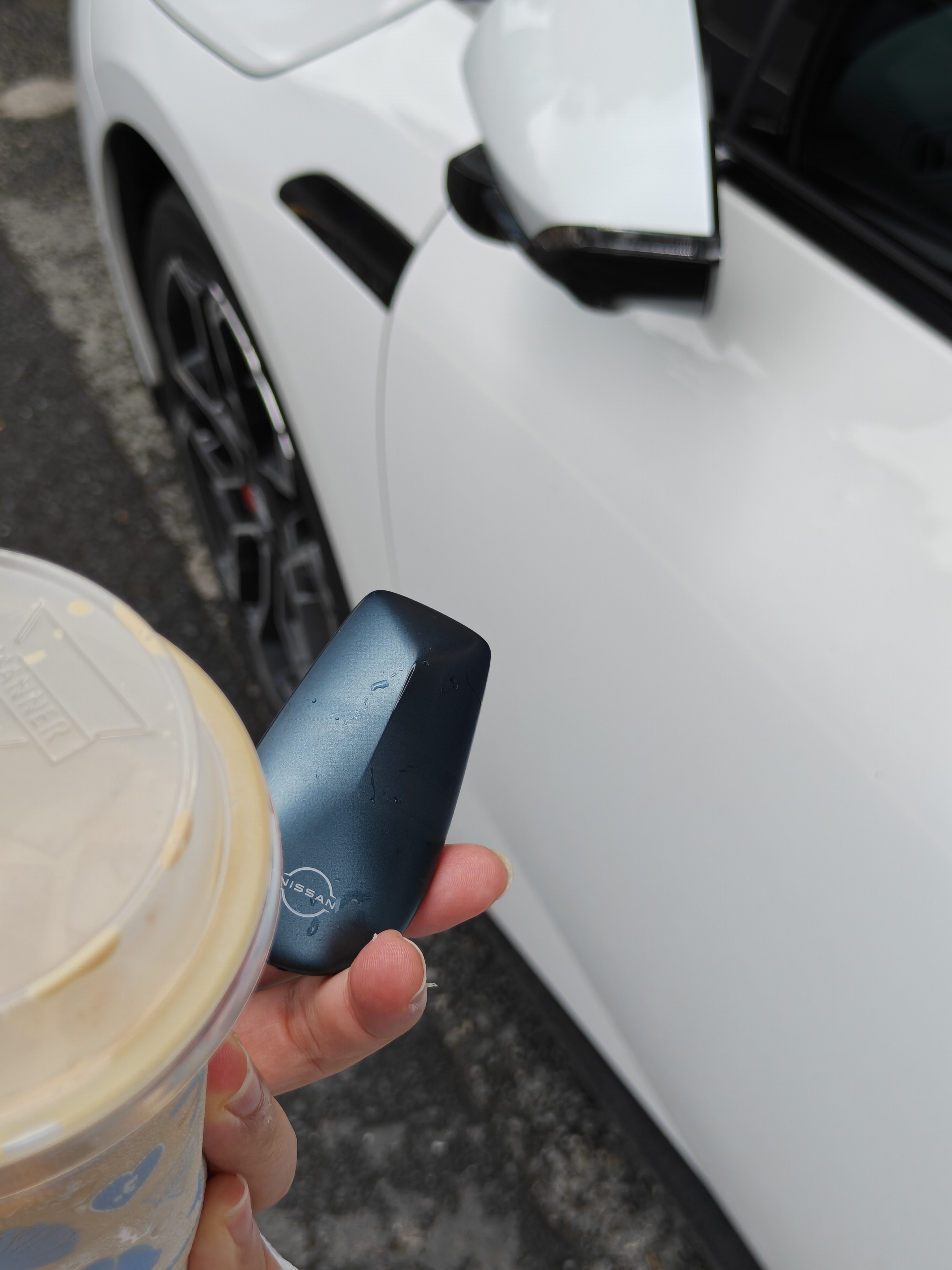 日产带钥匙都能给你罚站，真不敢想过后用手机钥匙会怎样