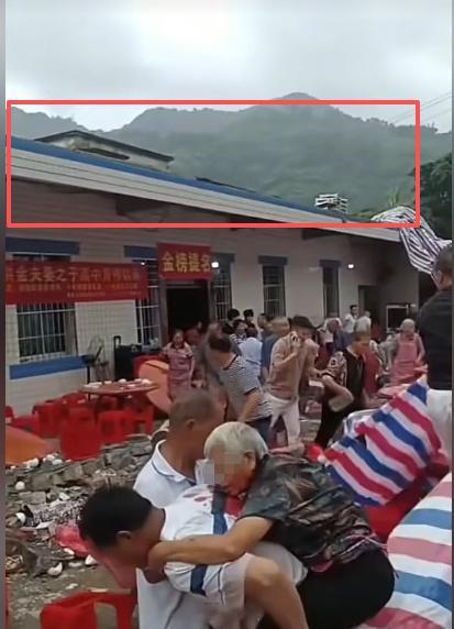 四川一升学宴突发事故5人死亡这不是我老家的隔壁县吗，本应该热热闹闹的没想到却出了