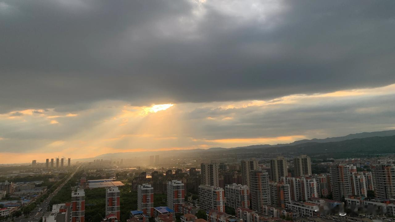 自己城市的丁达尔